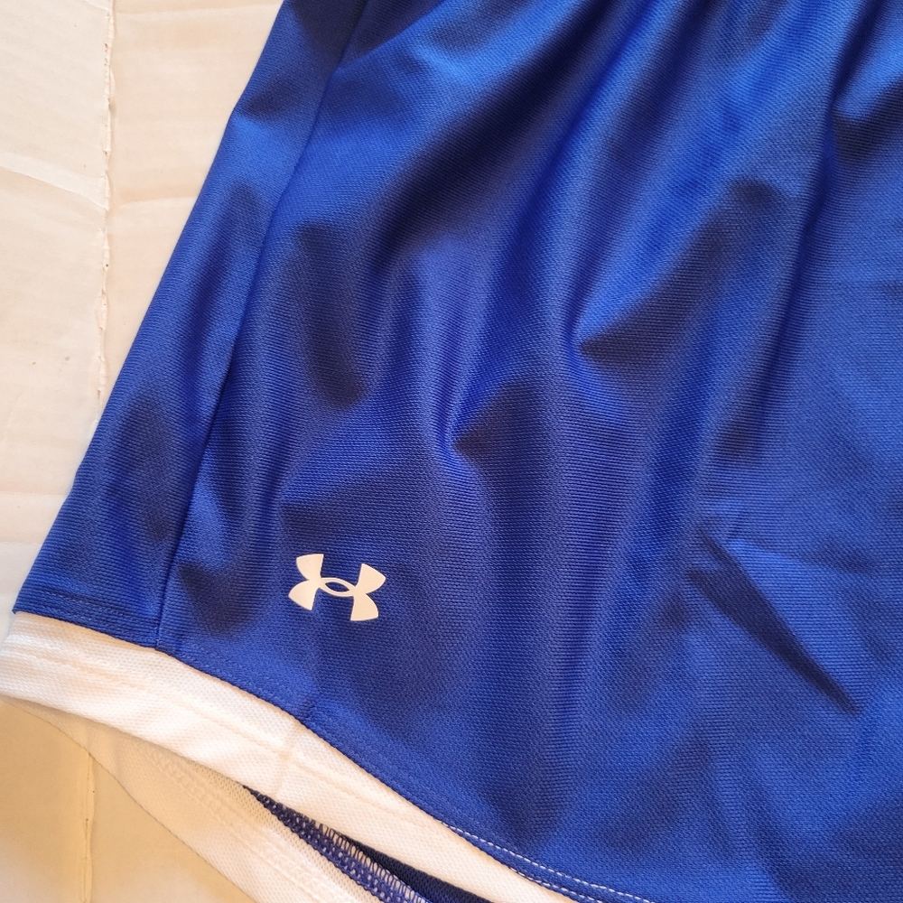 Under Armour NWT Woman's UA Play Up 2.0 Blue White Loose Active Shorts Plus 1X - Picture 3 of 7